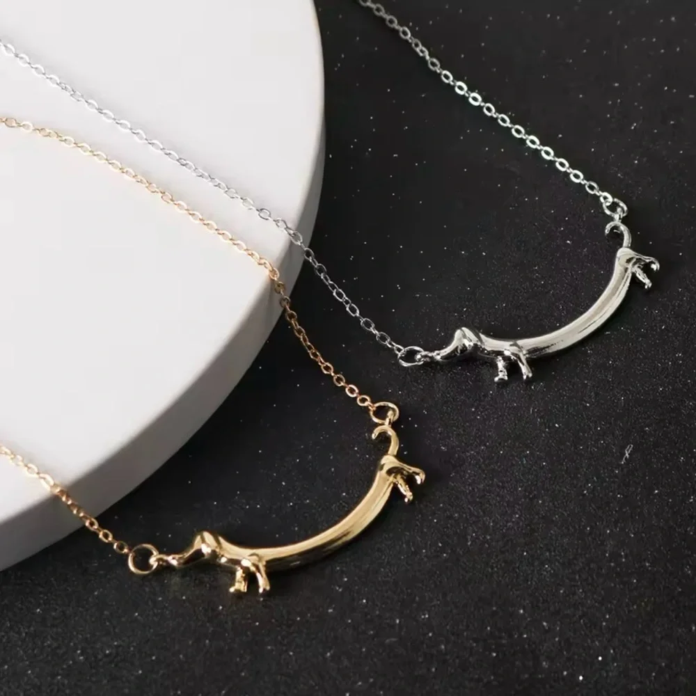 Cute The dachshund dog Necklace wiener dog necklace sausage dog or wiener dog